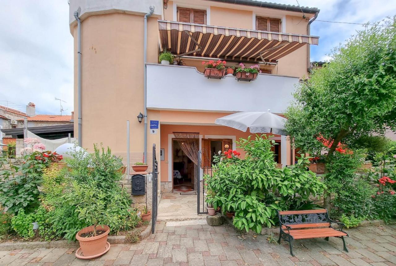 Apartmán Valentino Novigrad Istria Exteriér fotografie